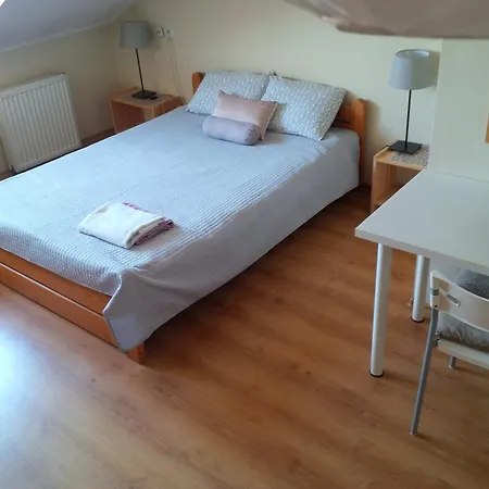 Zakoniczynka Auberge de jeunesse *